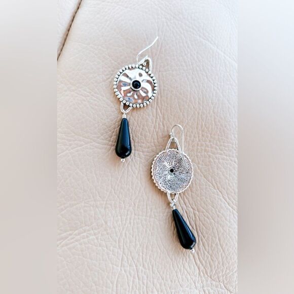 Boho dangle earrings A360 - Picture 3 of 4